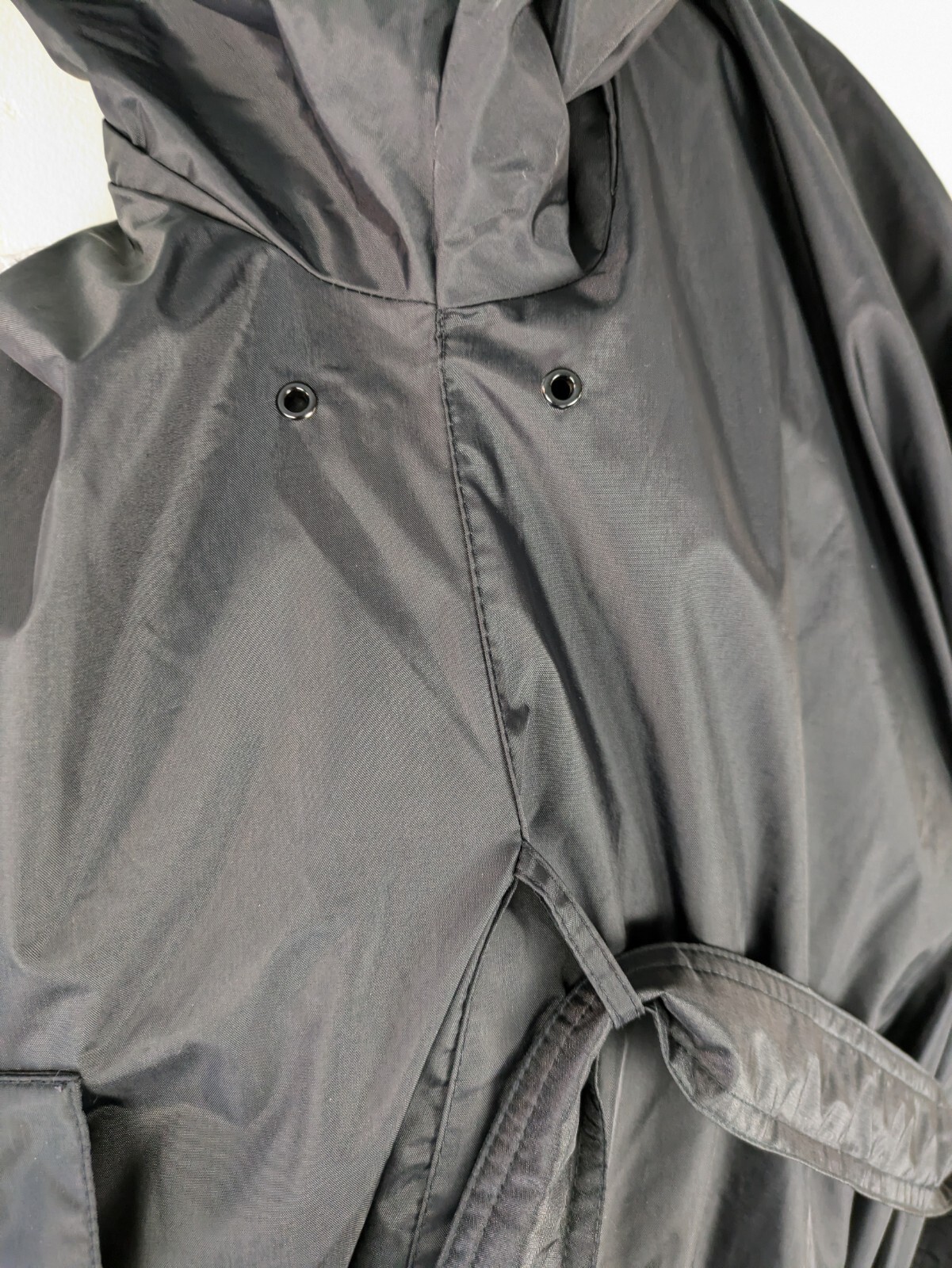 Vintage Women’s Rain Coat Long Black Trench Fog Nylon Jacket Pleated 5/6