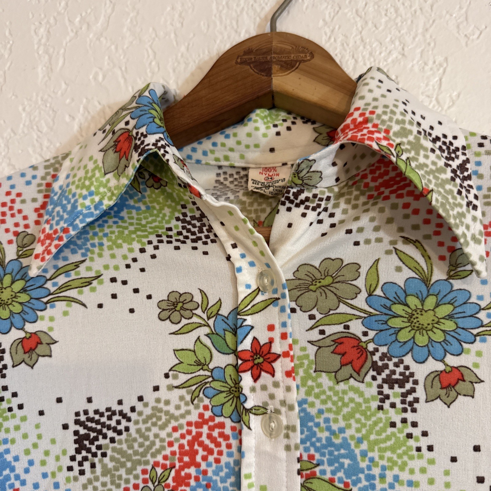 Robert Firenze Butterfly Collar Blouse Small – Floral Geometric Print Nylon NWOT