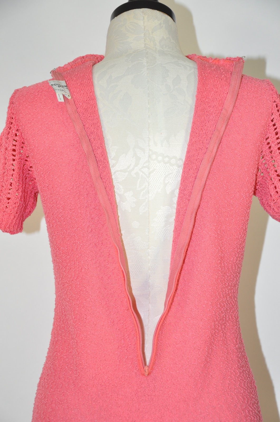 60s Vintage Salmon Pink Cotton Boucle Knit Short Sleeve Sweater Dress Women XS S
