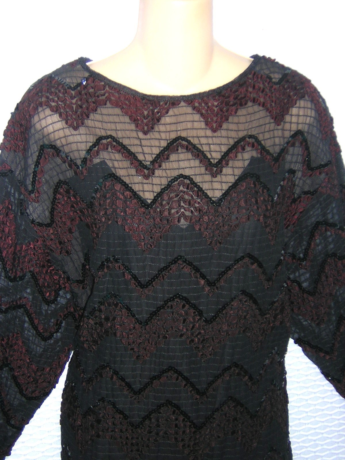 GORGEOUS Vintage 50’s Black SHEER Chevron SEQUINED & Ribbon Embroidered TOP L