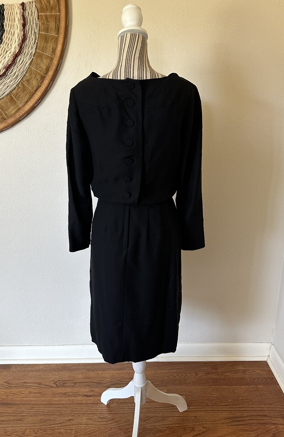 Vintage 50s Carlye Black Wiggle Dress Pinup Girl Woman’s Small