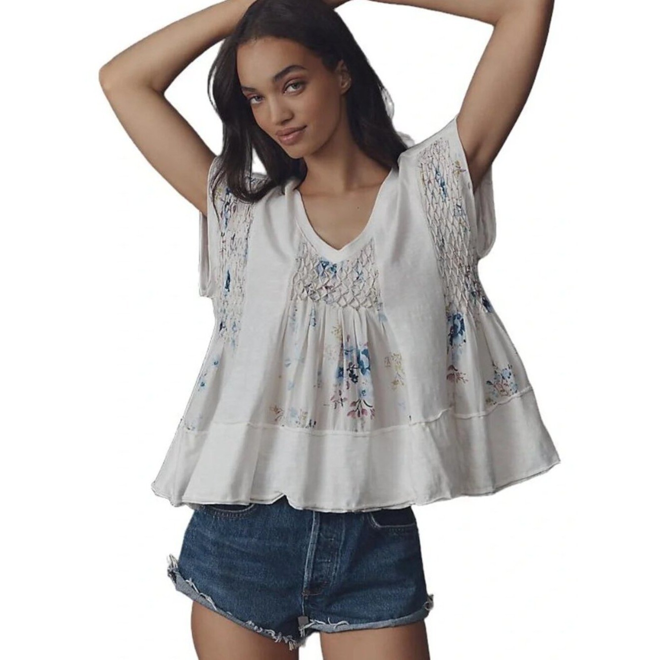 ANTHROPOLOGIE Smocked Swing Tee White Blue Floral Oversized Top Size Small Boho