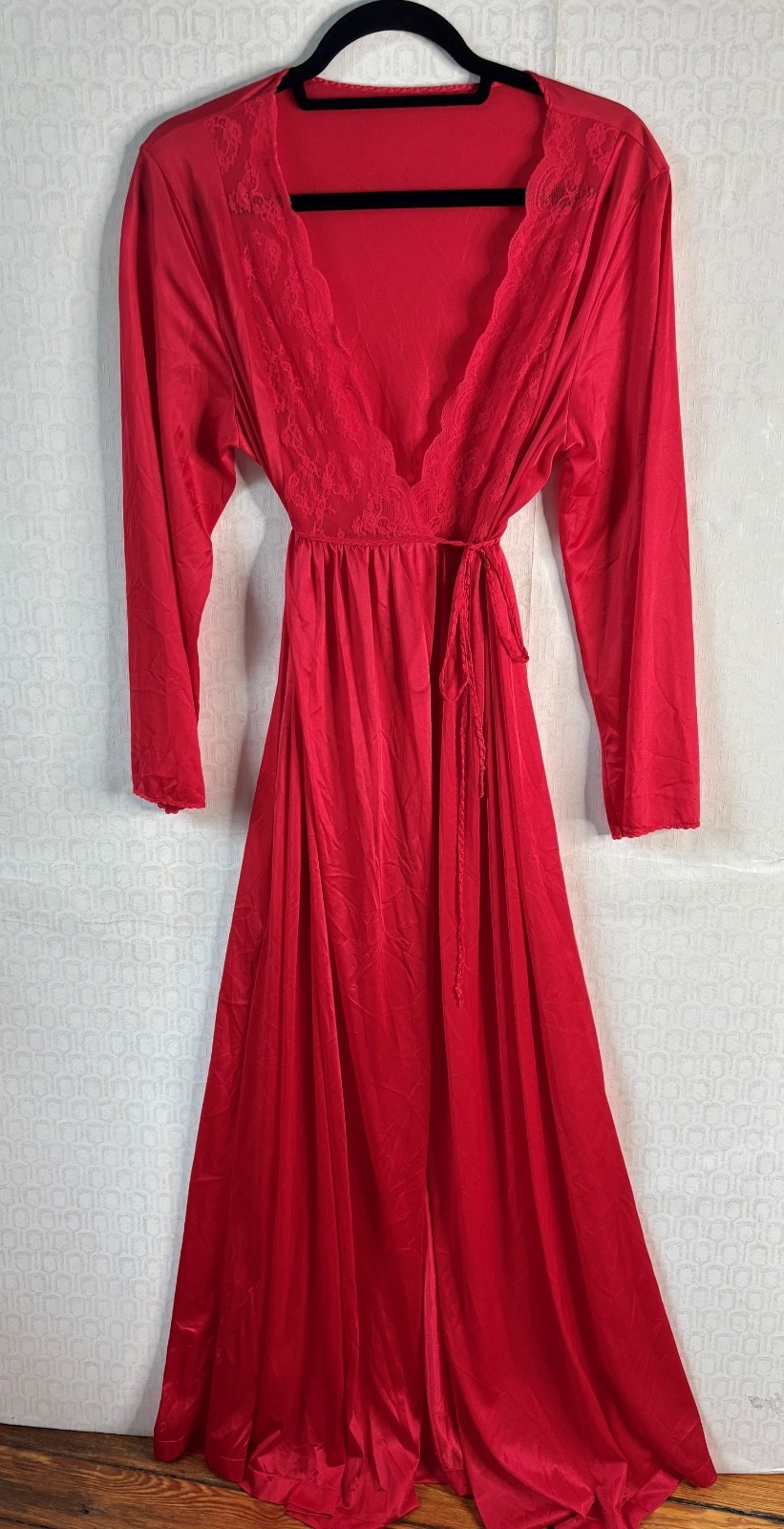 LOVELY!!VTG 70’S GILEAD LIPSTICK RED NYLON LACE WRAP FRONT NEGLIGEE ROBE*M/L