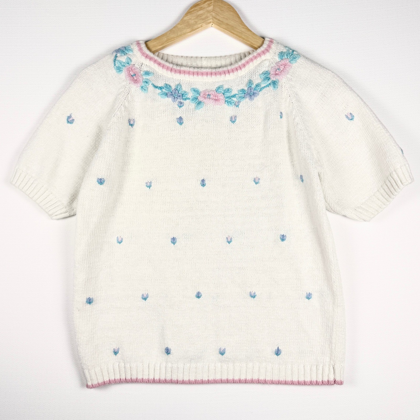Vintage Floral Embroidered Knit Sweater Cream S/M Cottagecore Grandma Feminine