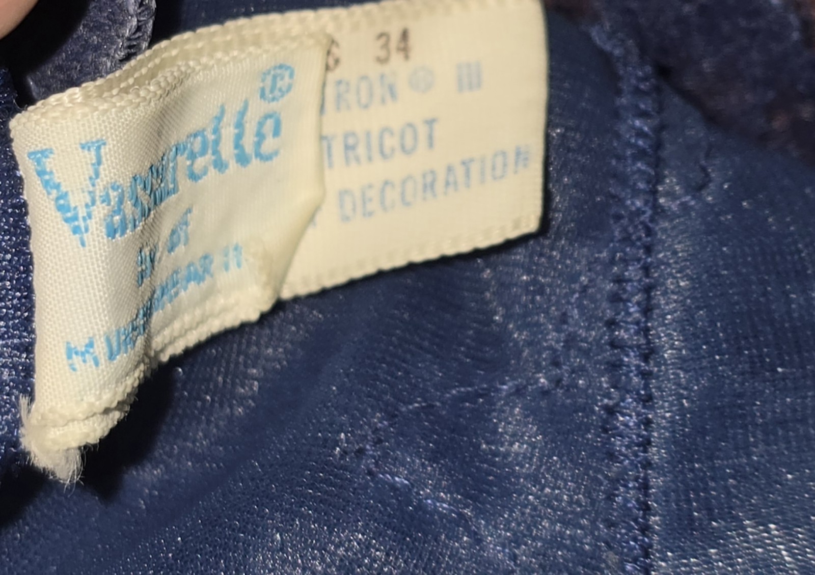 Vintage Vassarette Blue Full Slip Size 34 Lace Antron III Nylon Munsingwear 70s