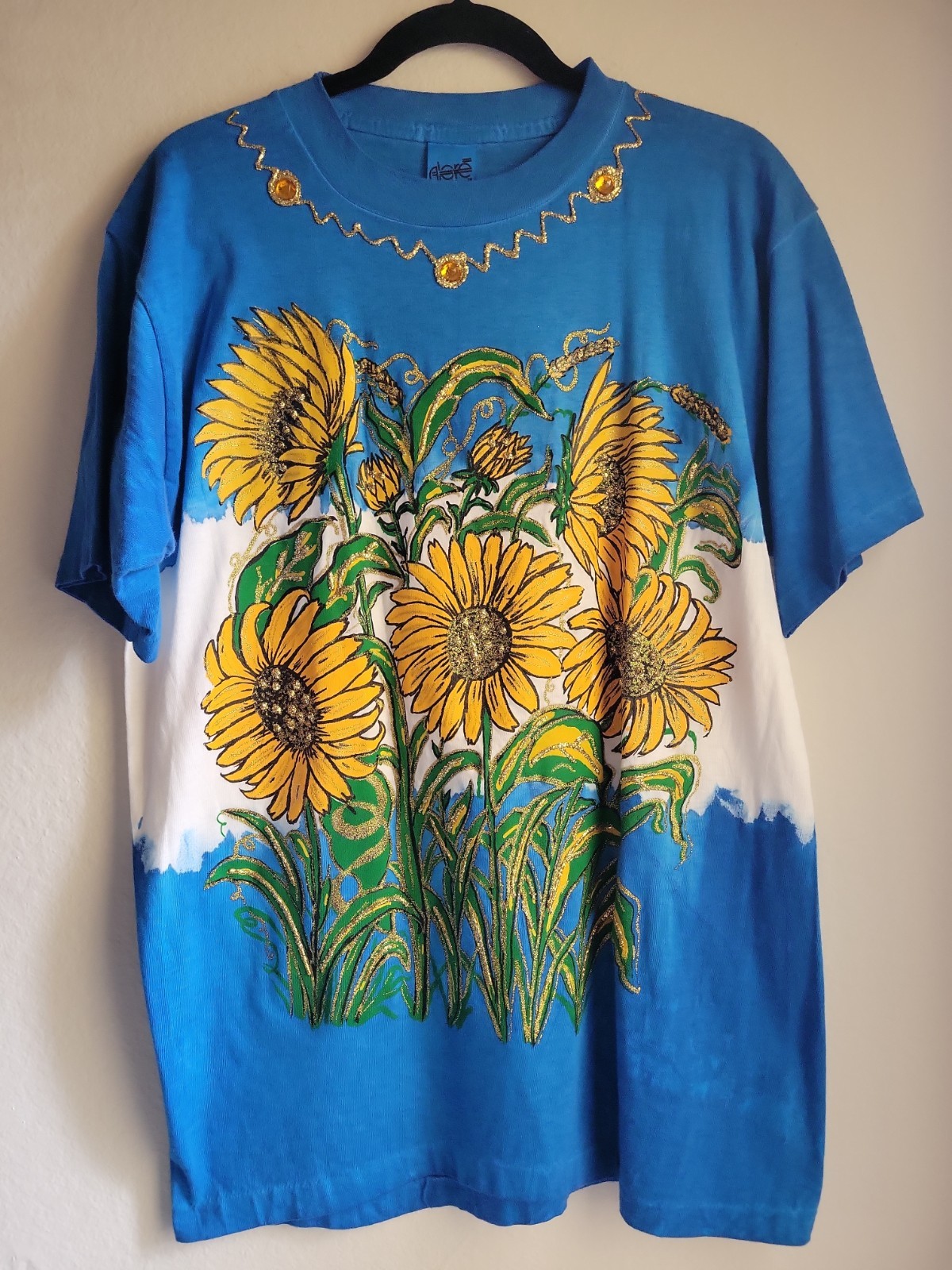Vintage Women’s 1990s Hand Painted Sunflower Graphic T-Shirt Glitter Festival L