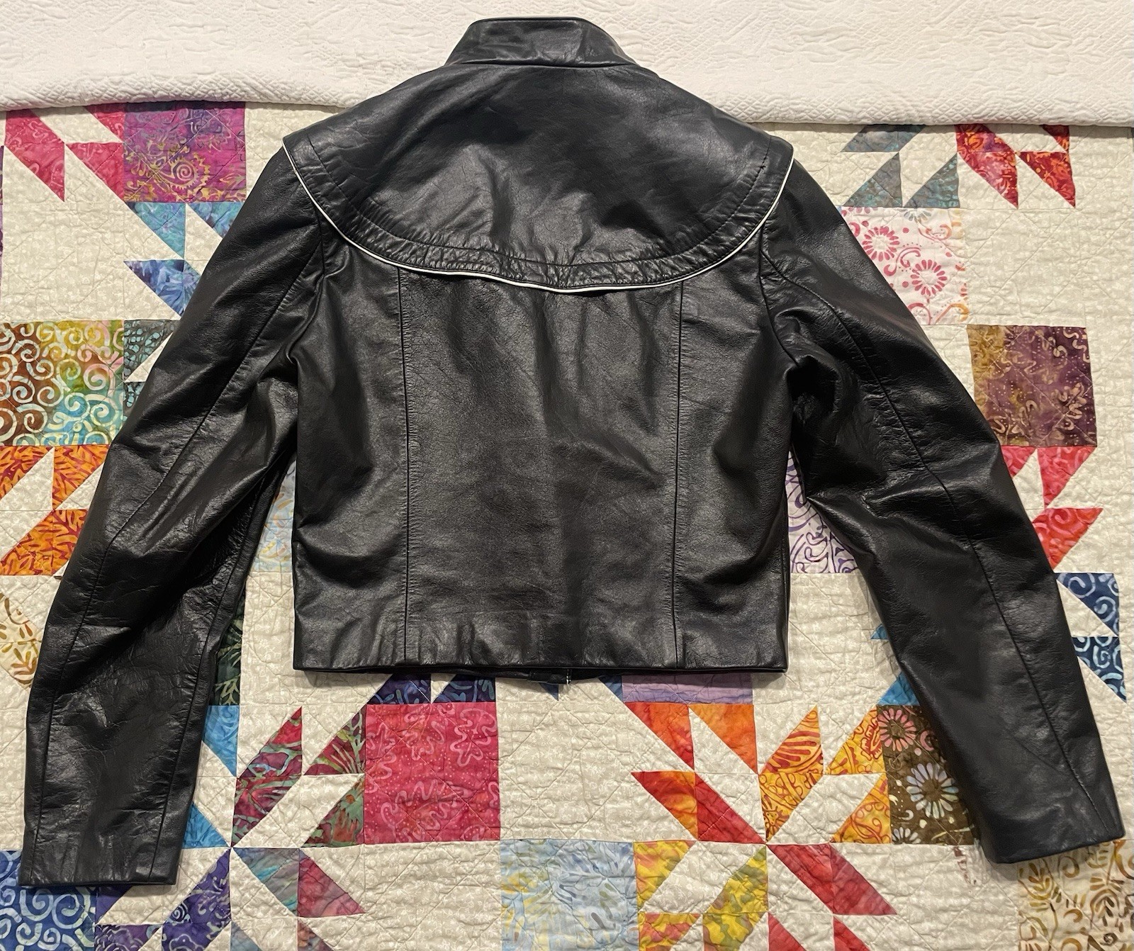 Vintage 80s Leather Jacket, Chic & Versatile, Beautiful Condition, Well-crafted