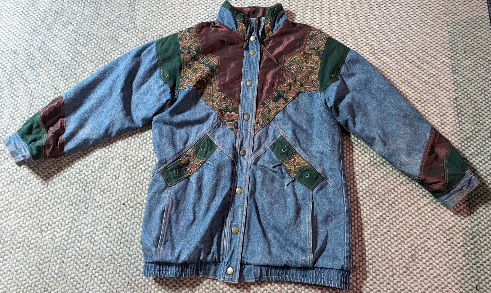 Vintage 90s Two Twenty Women’s Blue Denim Patchwork Winter Lined Jacket Medium