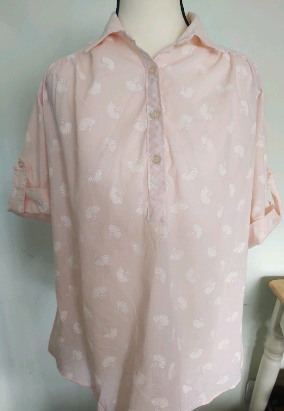 Miss Fashionality Vintage Pink Rolled Tab Short Sleeve Blouse Seashells Sz 13-14