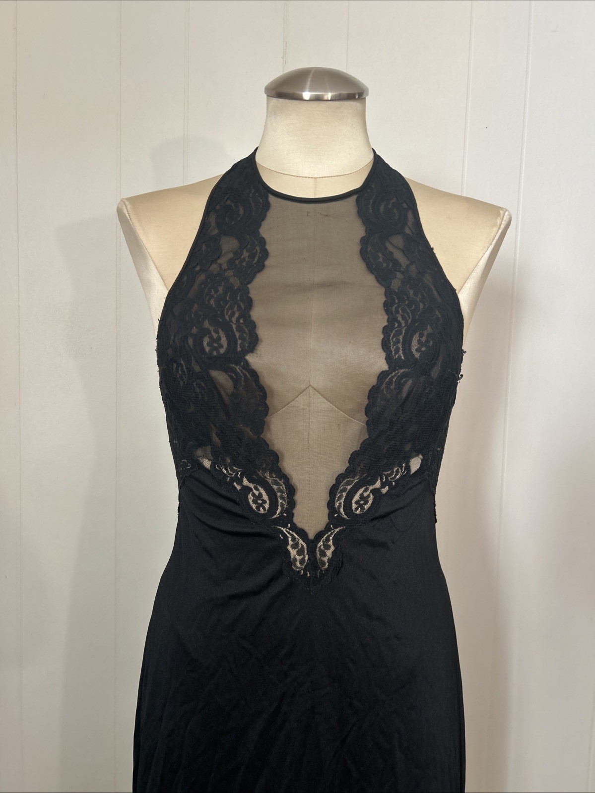 RARE Vtg Glydons Hollywood High Neck Lace Black Nightgown Deep V Low Backless M