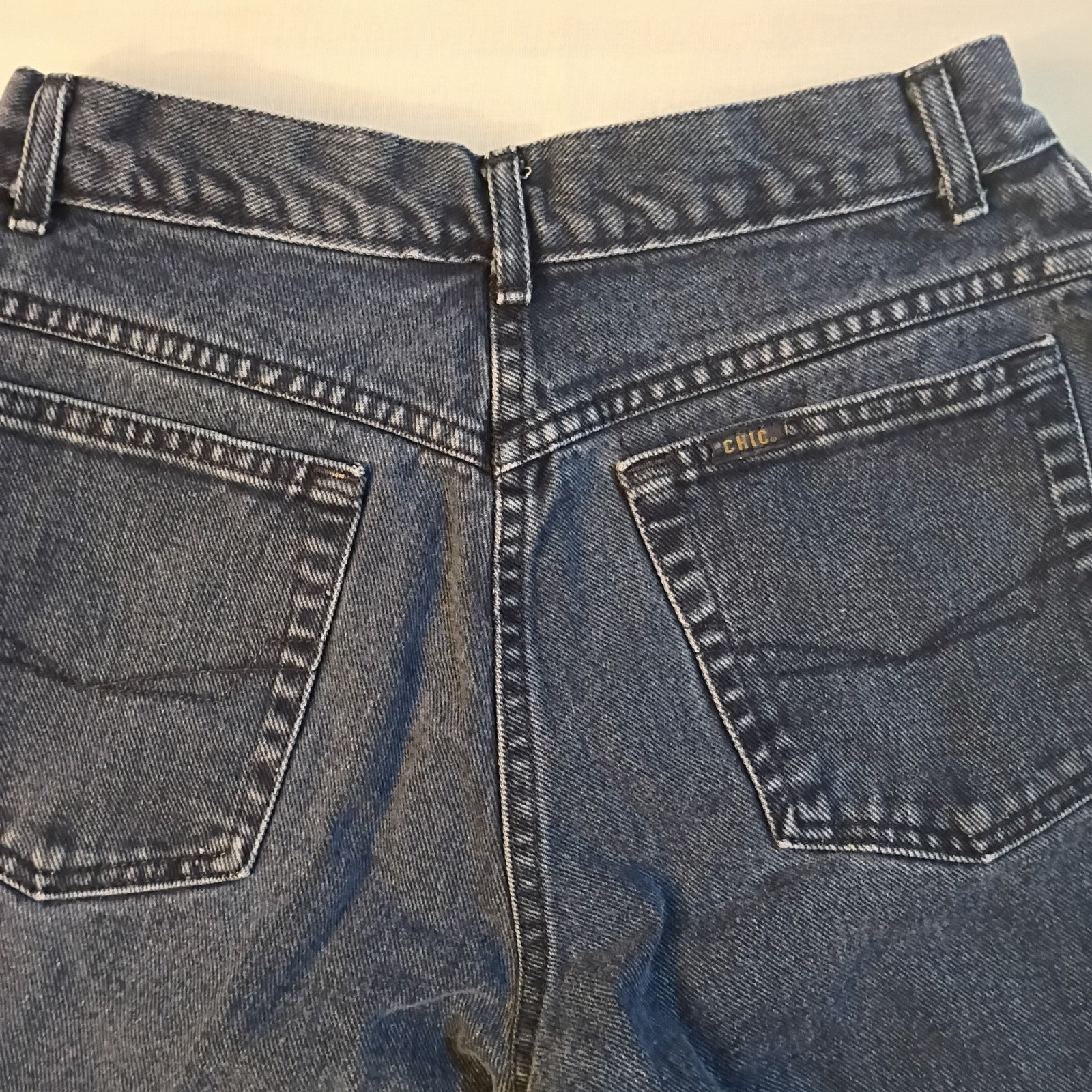 Chic Vintage 90s High Waisted Mom Jeans Dark Wash Tapered Leg Denim Pants