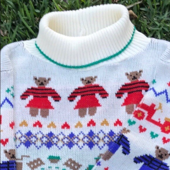 Vintage Gino Calini Long Acrylic Wool Sweater with Teddy Bears and Trains