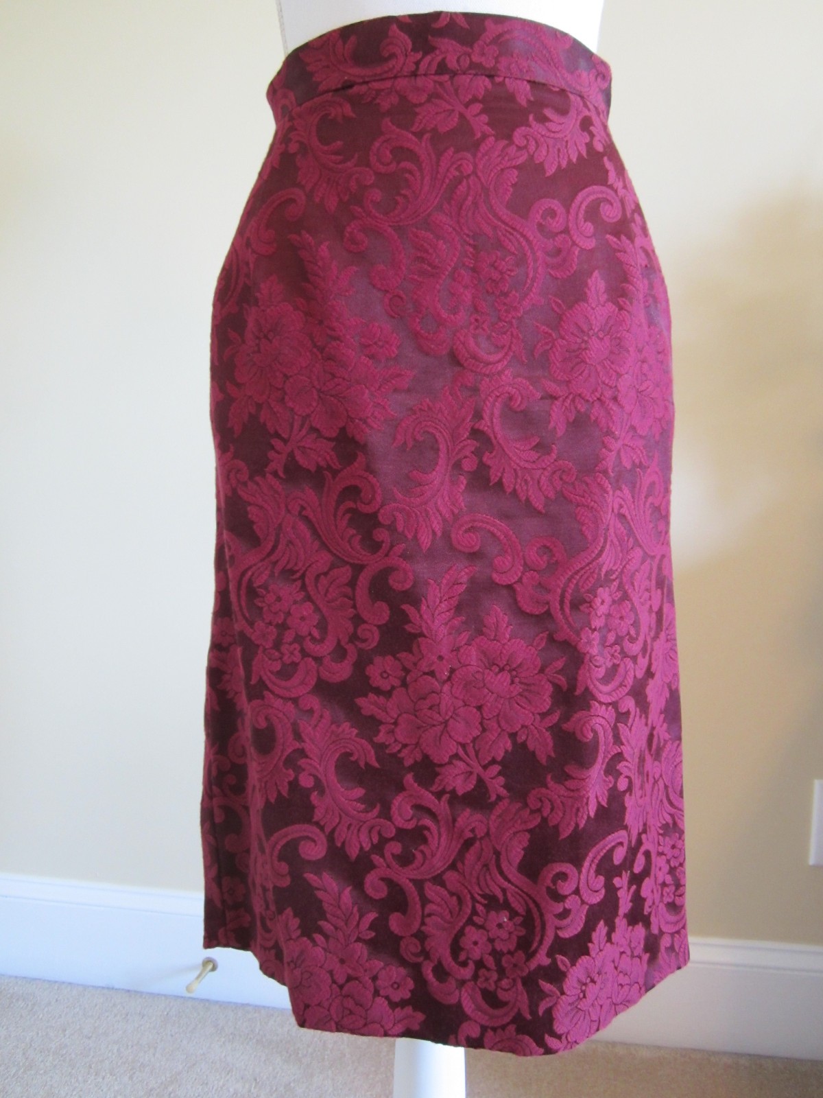 Vtg Jeffery & Dara Women 2 Piece Burgundy Brocade Skirt Blazer Suit Set Size 7/8