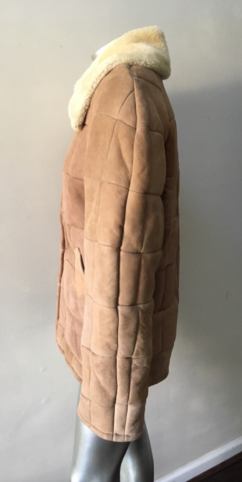 Shearling Fur Vintage 80s Real Sheepskin Lined Suede Jacket patch Jacket Coat M