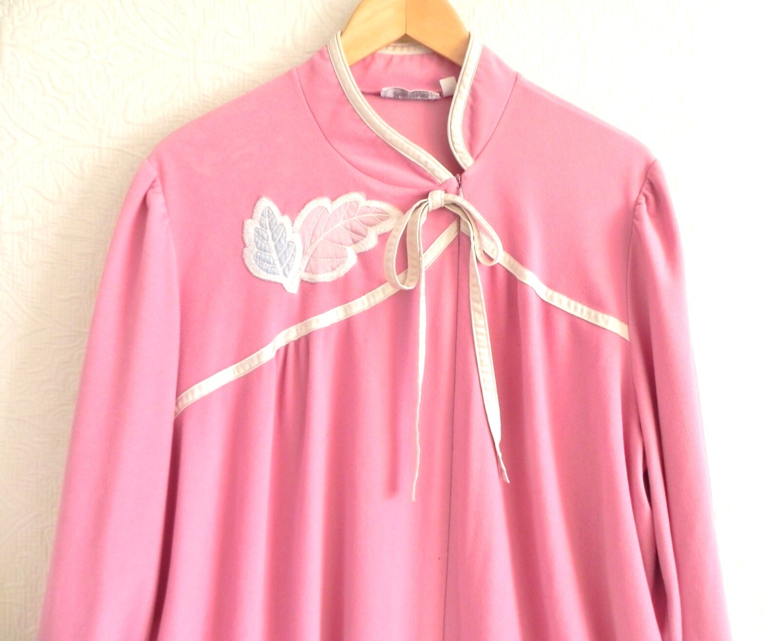 Avantique RARE Robe/Coverup Pink Velour Maxi Long Sleeve 3/4 Zip Pockets Size L