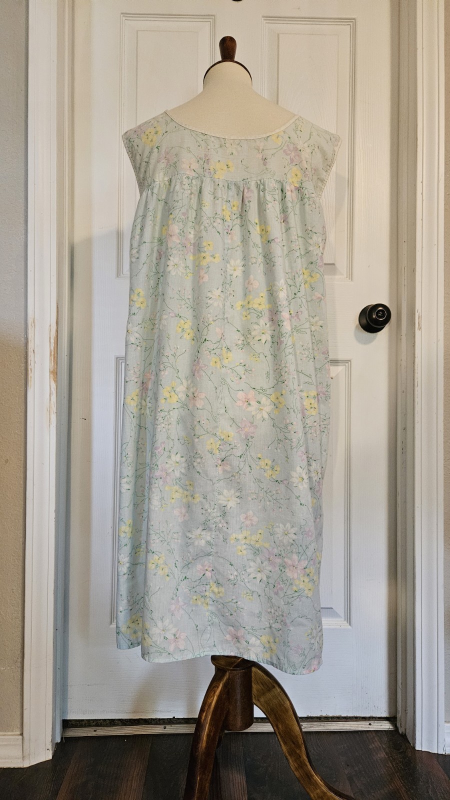 Vintage Blue Purple Yellow Floral 60s Cotton Nightgown Size Medium