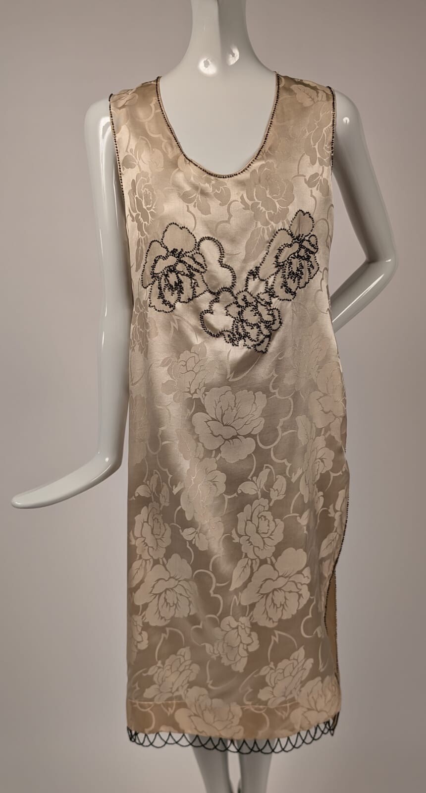 ANTIQUE EDWARDIAN TEENS FLORAL SILK TABARD DRESS W GLASS BEADING