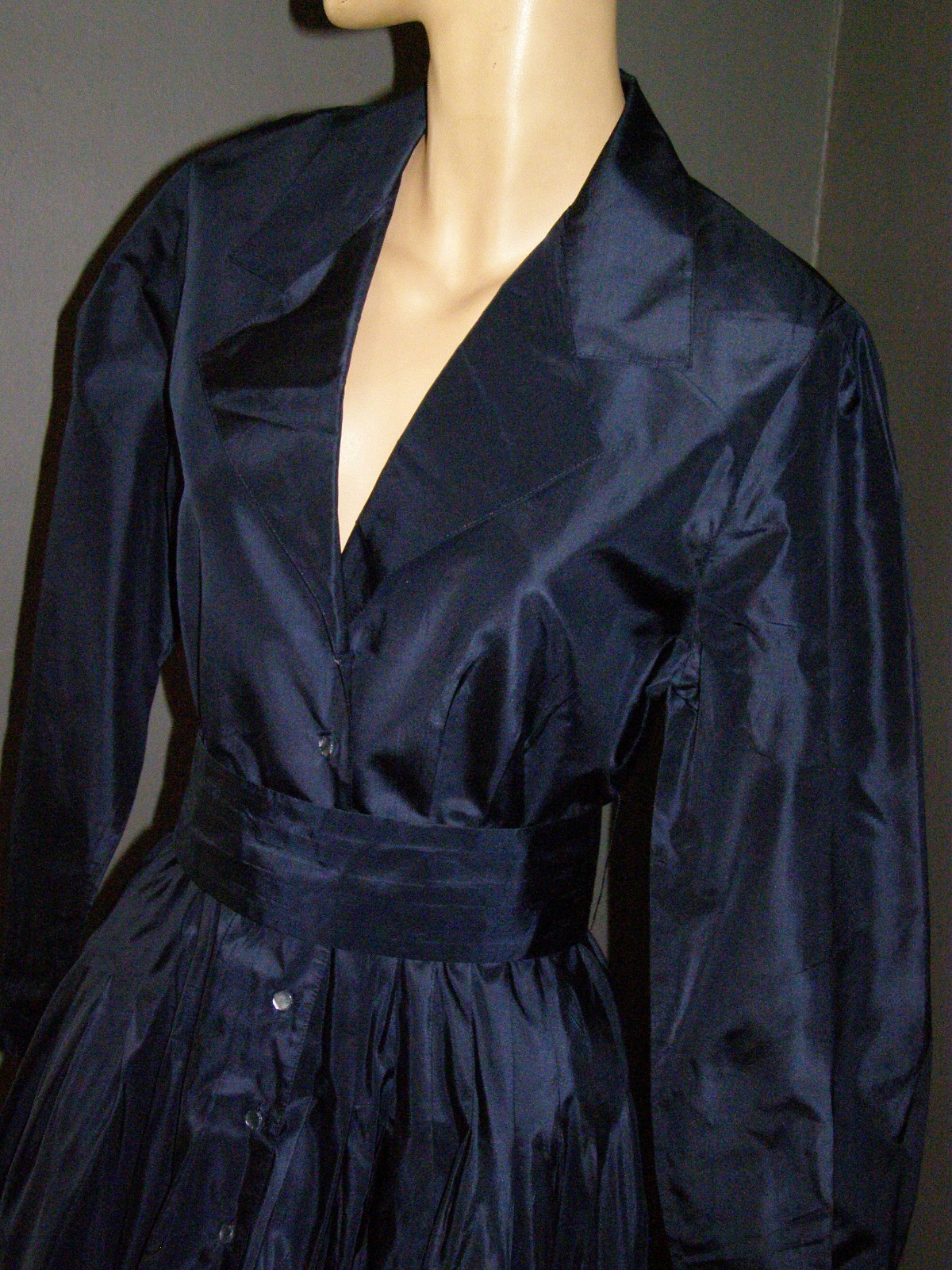 Vintage 80’s dark navy-blue button-down SHIRT DRESS S M silk LIZ CLAIBORNE full