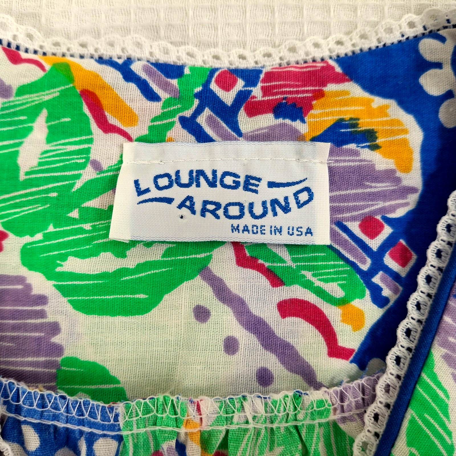 Vintage Lounge Around Women’s Size L 12 ? Snap Buttons Blue Floral Made In USA