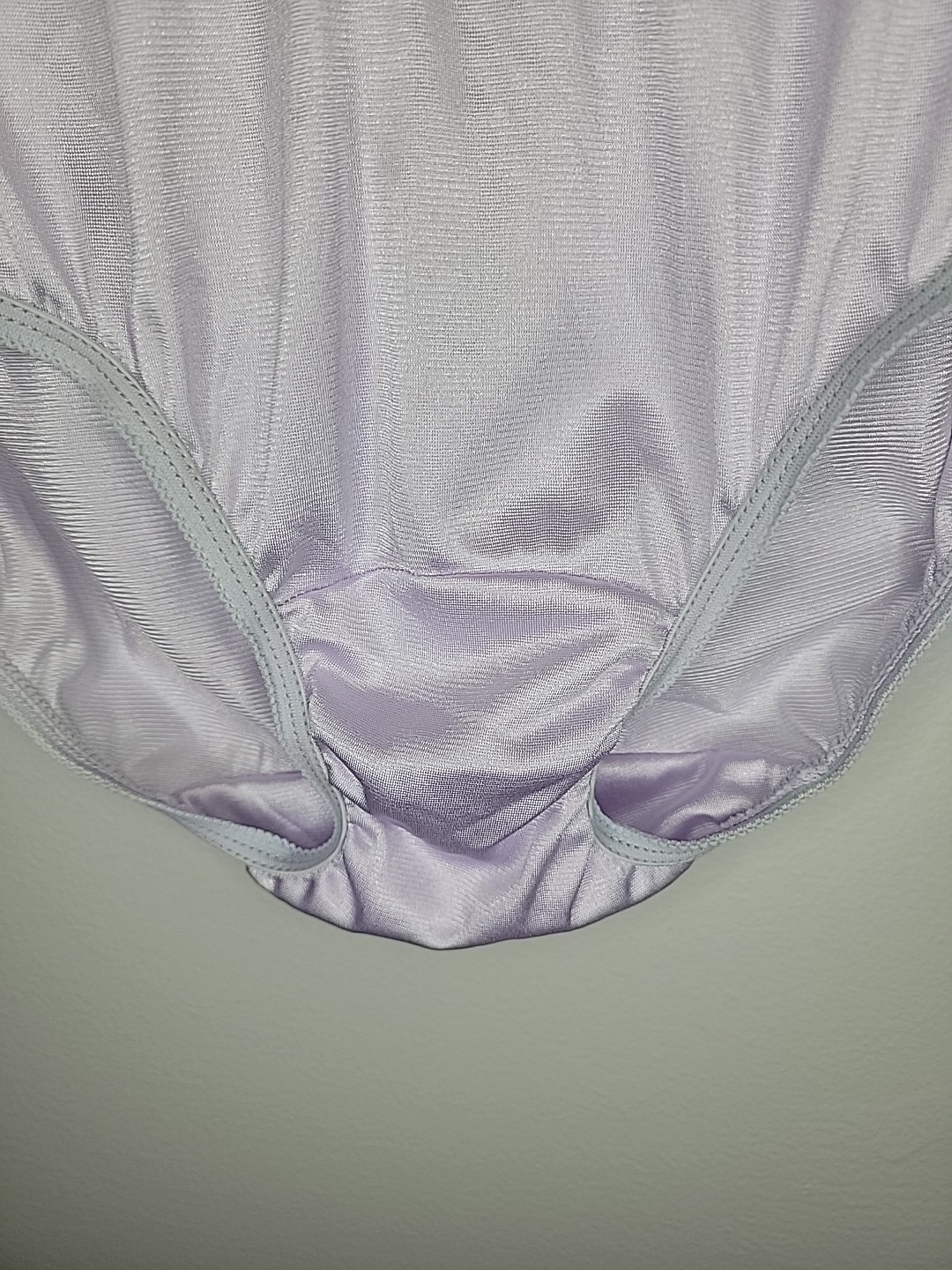 Vintage So-En Josefina 100% Nylon Lavendar Panties Embroidered/Satin Size 40-42