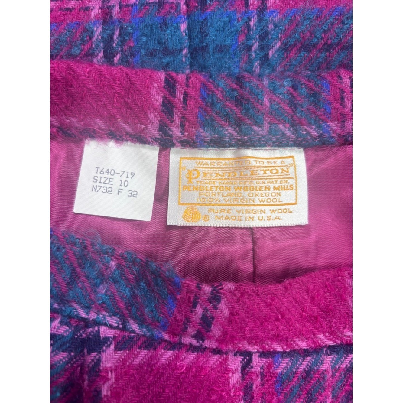 RARE Vintage Pendleton Classic Plaid Wool Blend Pencil Skirt in Fuchsia and Teal