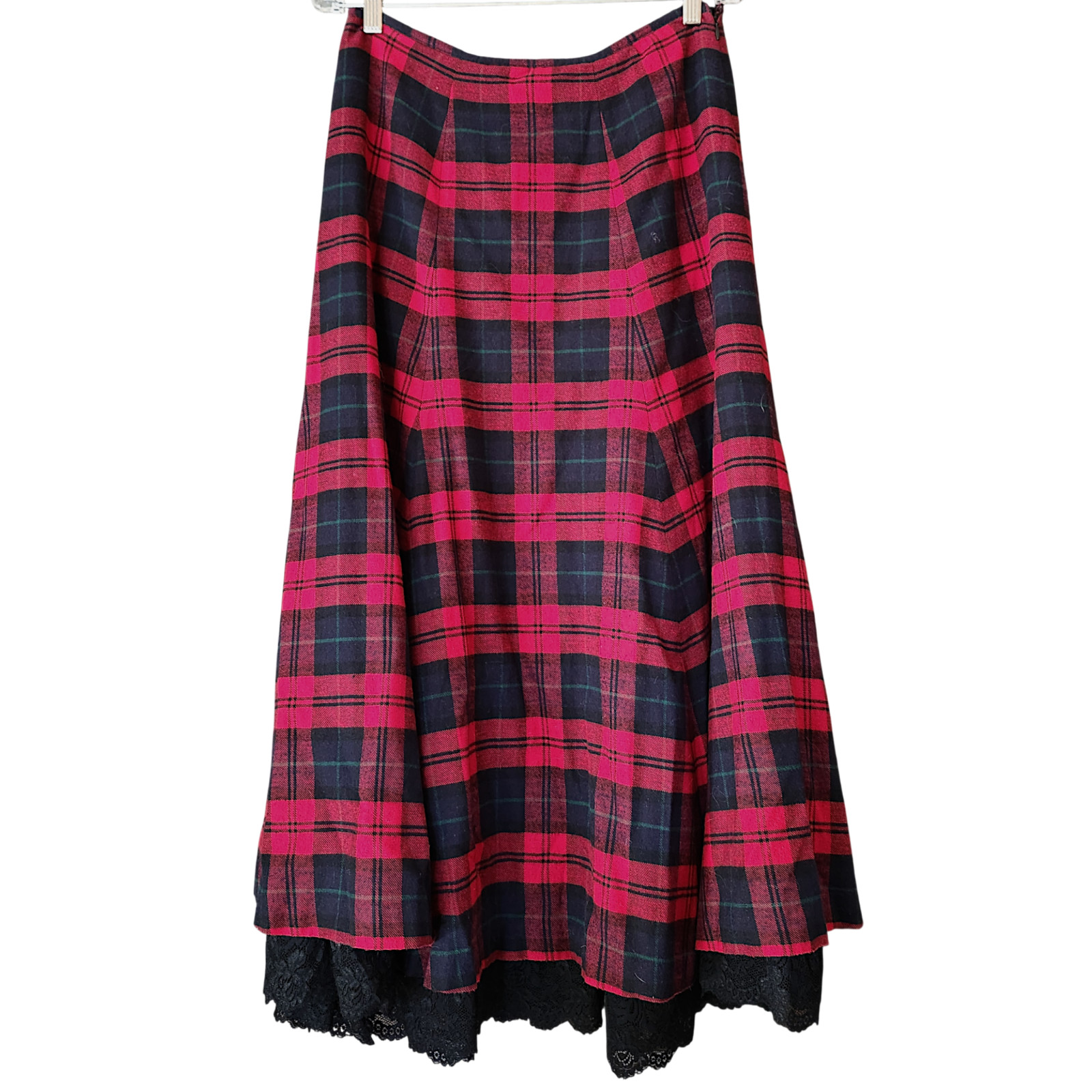 The J Peterman Company Women’s 12 Plaid Maxi Skirt Lace Trim Festival Academia