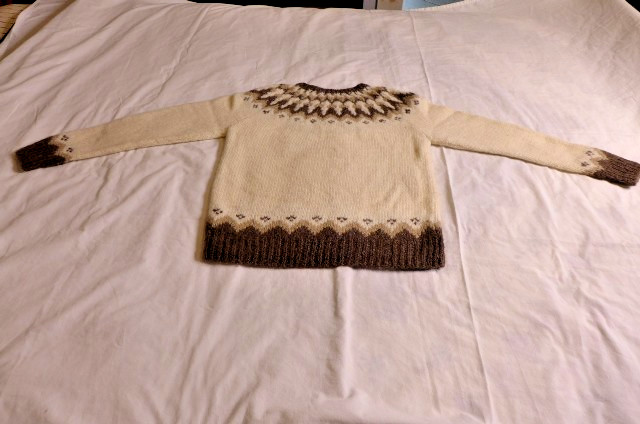 Vintage Women’s Deans Of Scotland 100% Wool White Brown Geometric Sweater 38/M