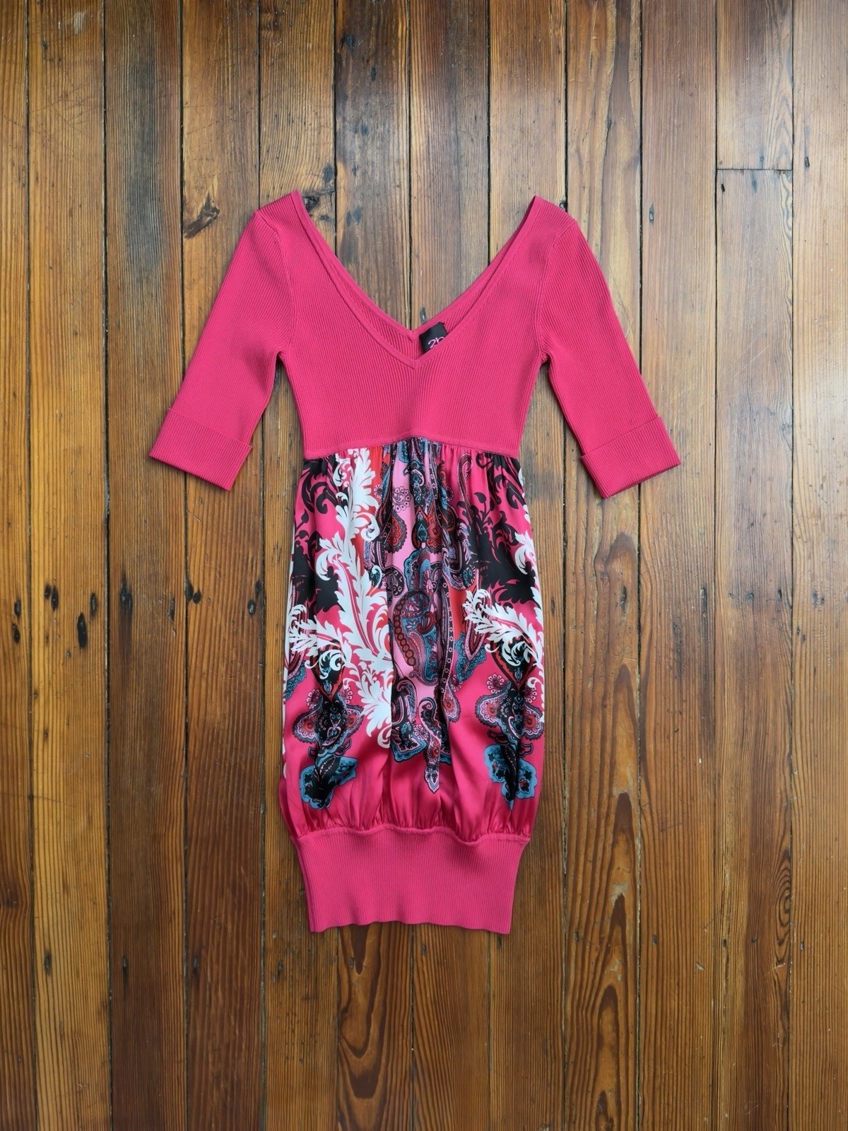 Vintage 00s y2k 2b Bebe silk paisley bubble dress in Lipstick Diva