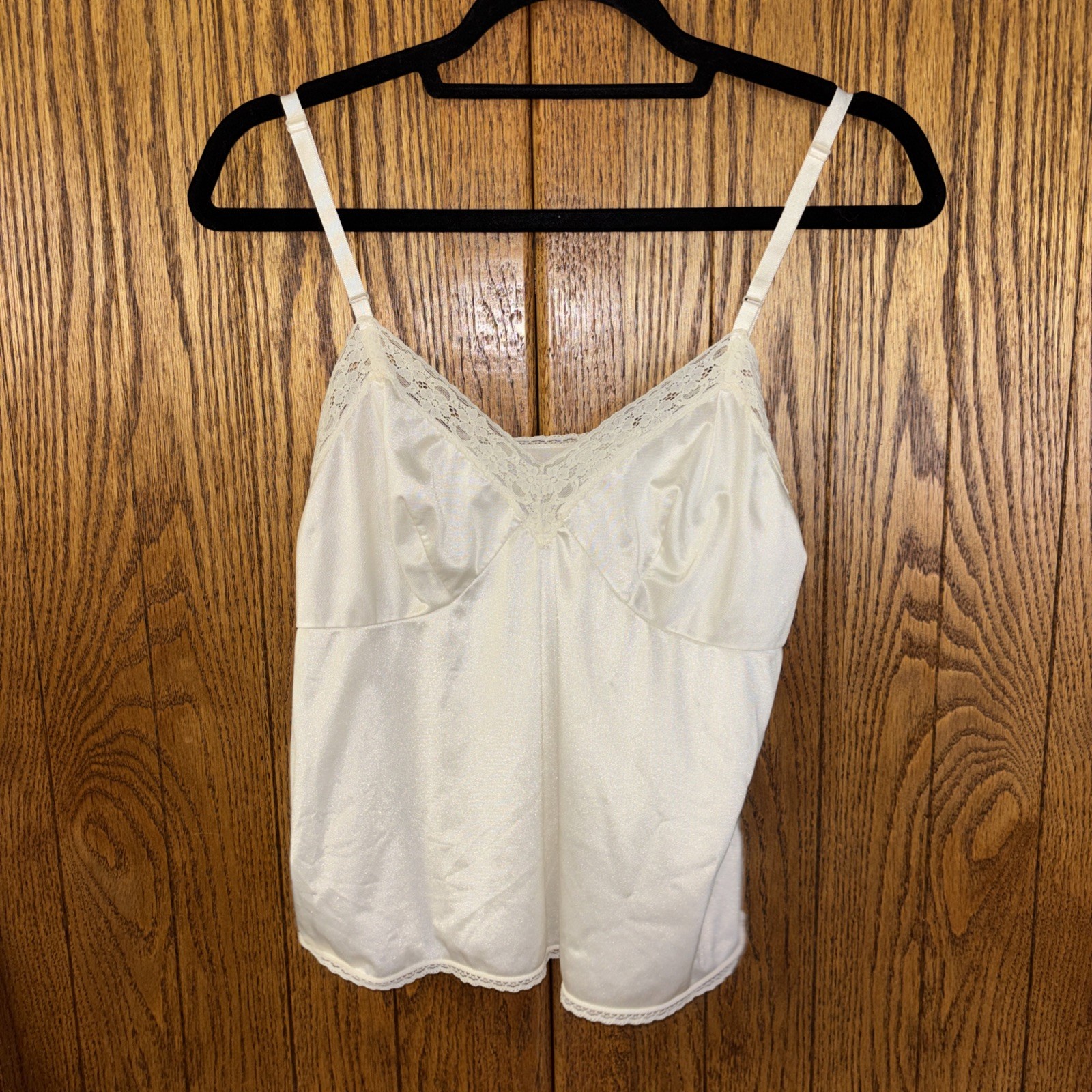 Vintage Vanity Fair Camisole Top Size 36/42 Ivory Lace Trim Nylon Cami 9-27-103