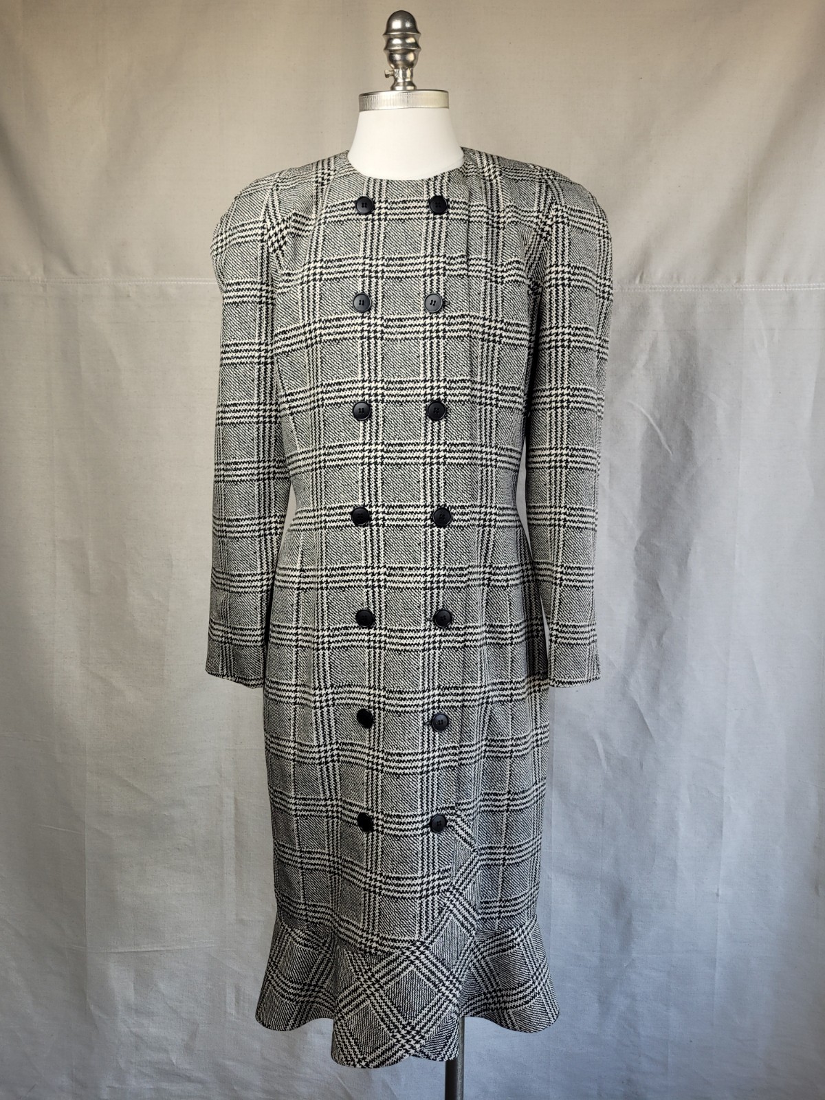 1980s Albert Nipon Stylish classy lined silk houndstooth plaid…