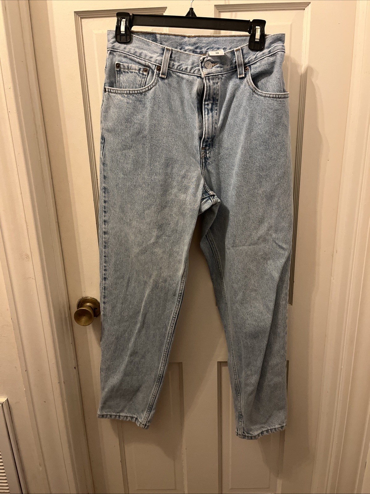 VINTAGE Levis 550 Jeans Womens 10S Blue Light Wash Relaxed Fit Denim