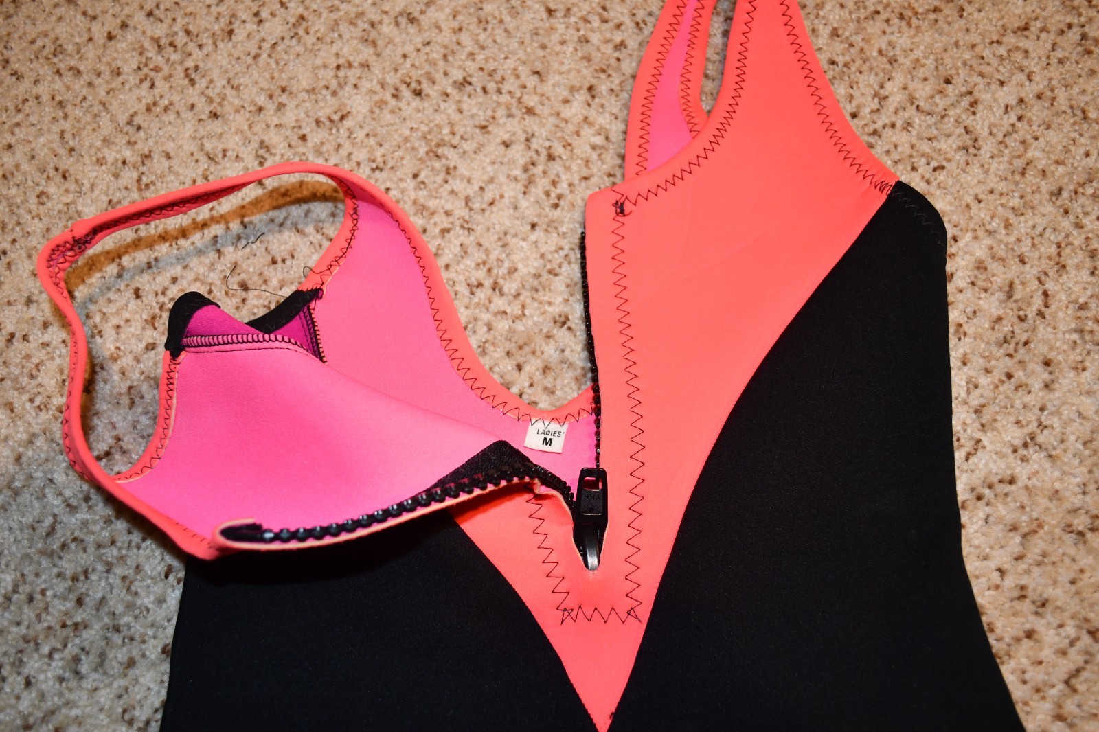 VINTAGE 1980’s 1990’S BLACK PEACH PINK NEOPRENE SWIMSUIT OCEAN TEC MEDIUM