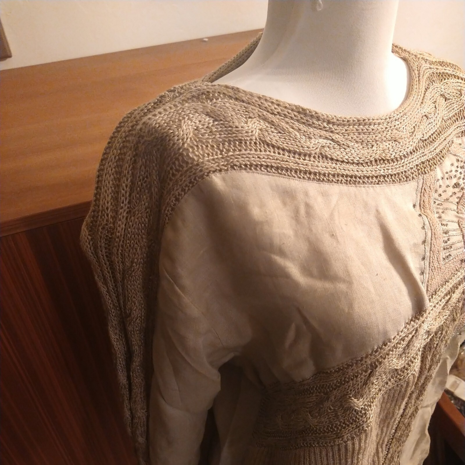 VTG 80s Suzelle Tan Sz M Sequin Beaded Embroidered Sweater