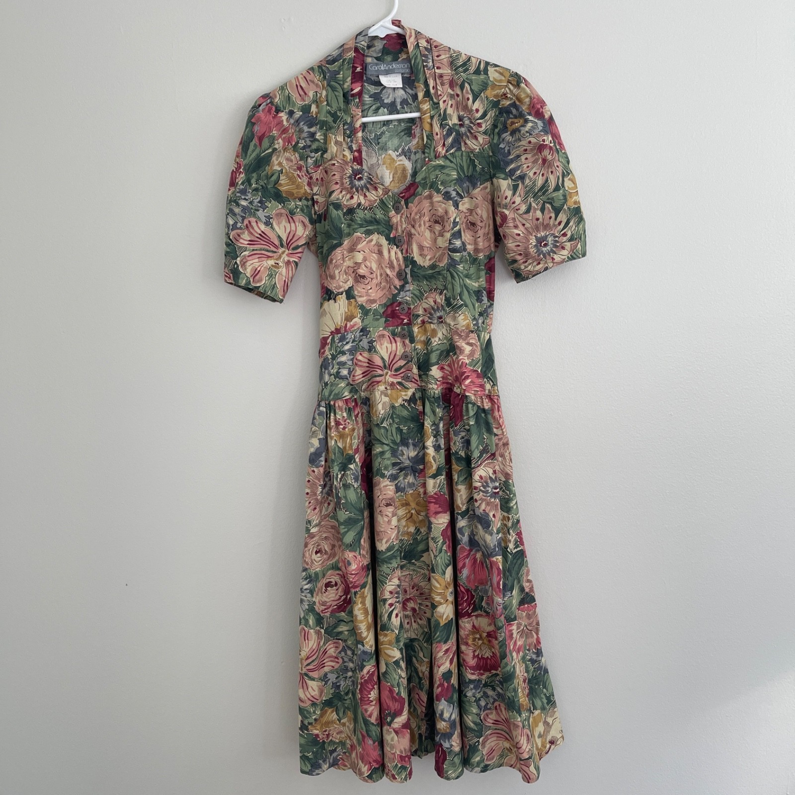Vintage Carol Anderson sweetheart neckline floral fit and flare dress