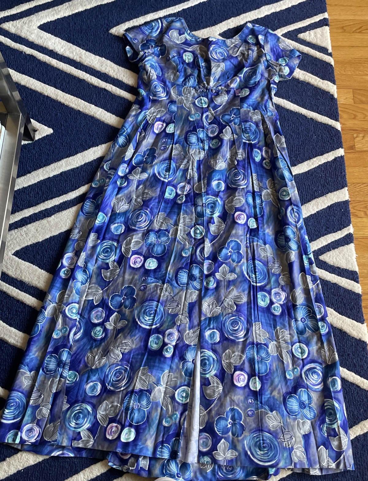 VTG Nani Of Hawaii Blue, Purple Floral Dress M Never Worn