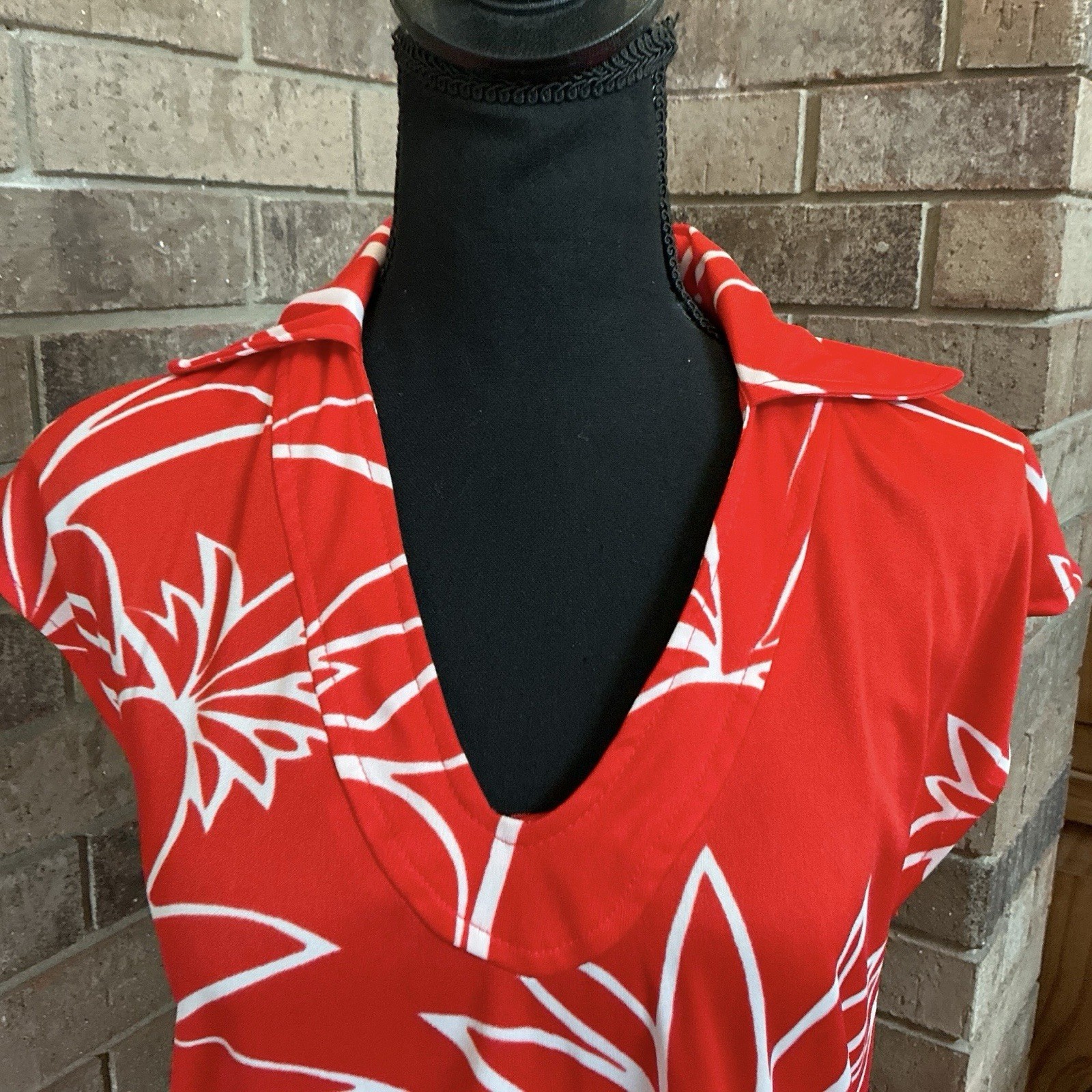 VINTAGE Patty O’Neil Red White Floral Hawaiian Dress Size 13 Cap Sleeve #7D6