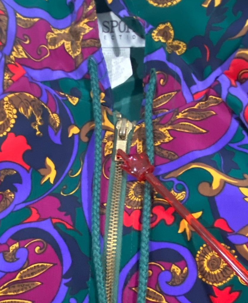 VTG 90s SG Sport Bold Colorful Filigree Satin Hooded Windbreaker Women’s S 6/8