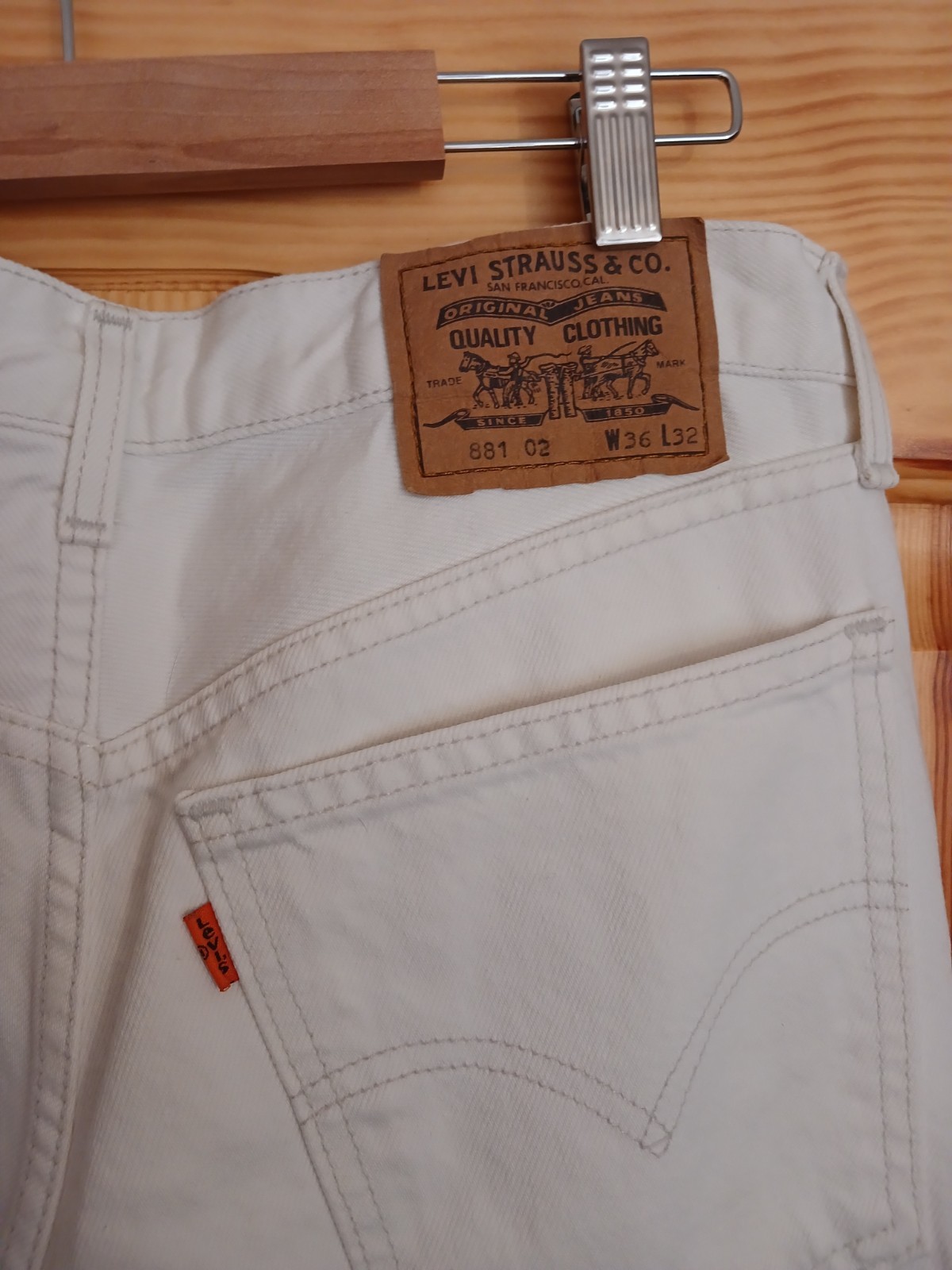 Vintage Levis 881 02 Orange Tab Jeans Off White Cream Mom High Waist W36 L32 90s