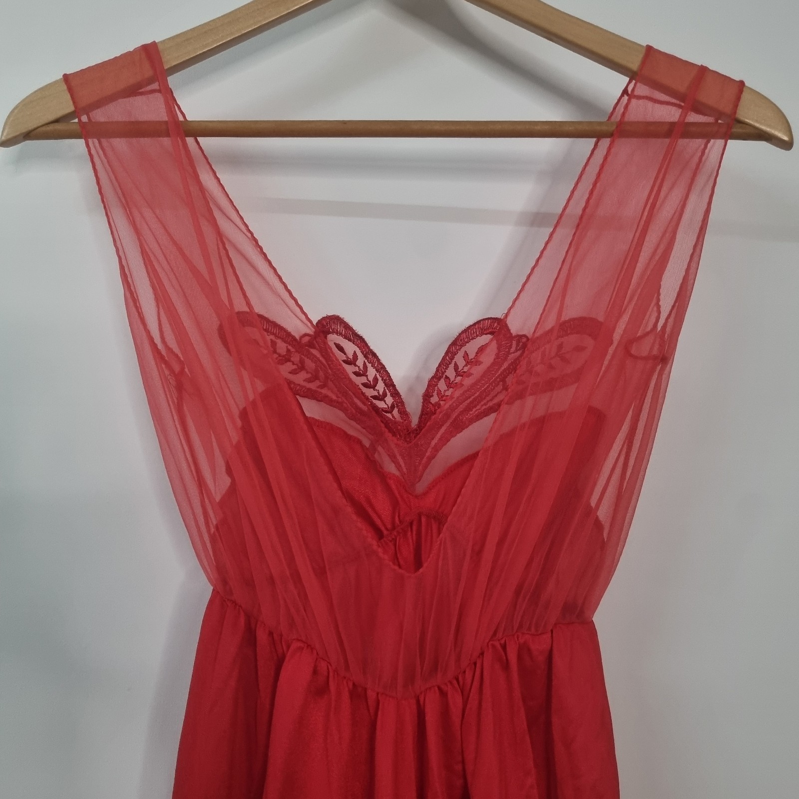 VTG Avian Red Nylon Lace Sheer Nightgown Gown Long Deep V USA Sexy Chiffon Sz S