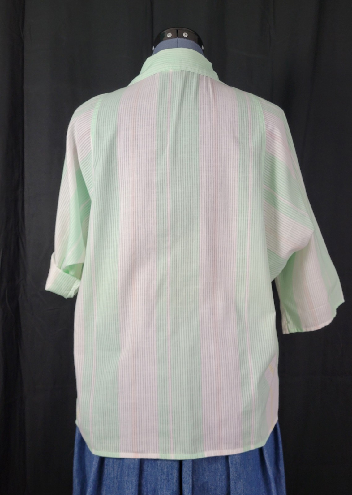 Vintage Cabrais Oversized Mint & White Striped Button Down Shirt Size Large