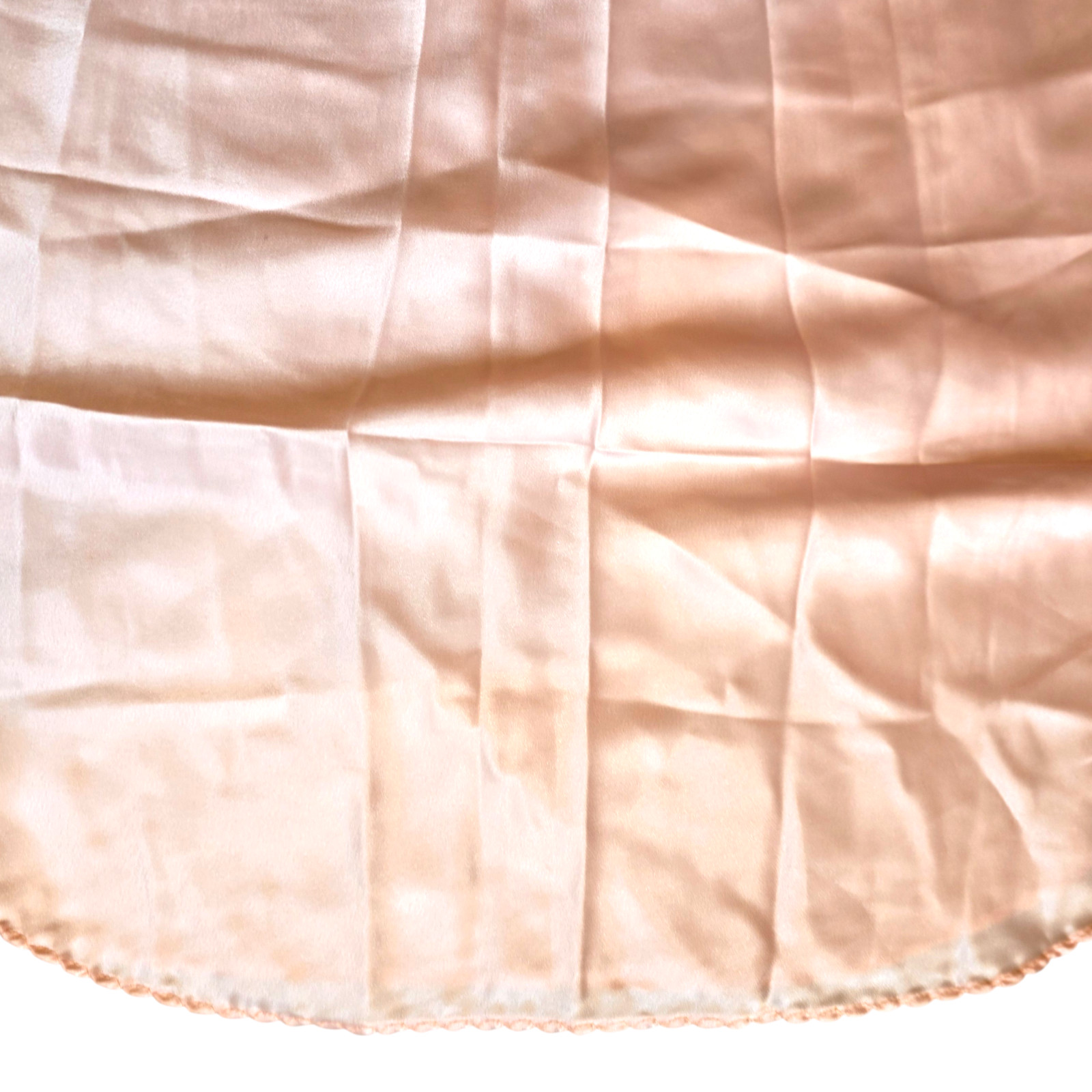FARR WEST S Luxury Pink Glossy Slick Satin Anti-Cling 27″ Half-Slip NWT