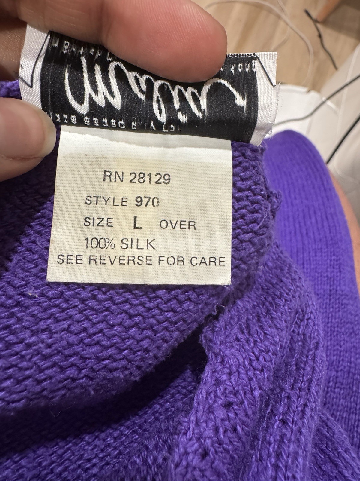 Vintage 1970s-80s Malia 100% Silk Purple Knit Sweater British Hong Kong Large