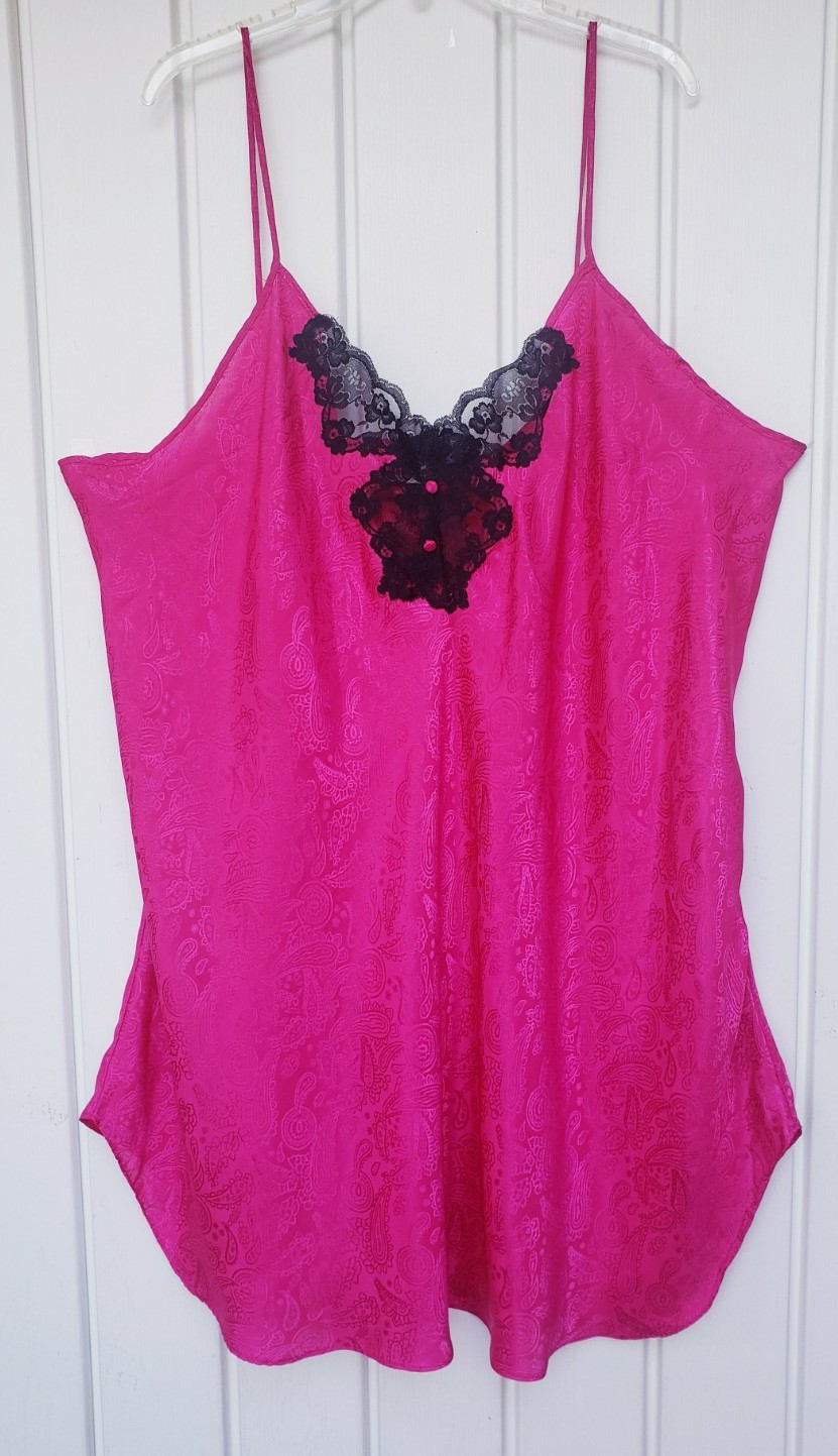 Vintage Intimate Pleasures Satin Paisley Lace Nightgown Plus Size 4X Pink