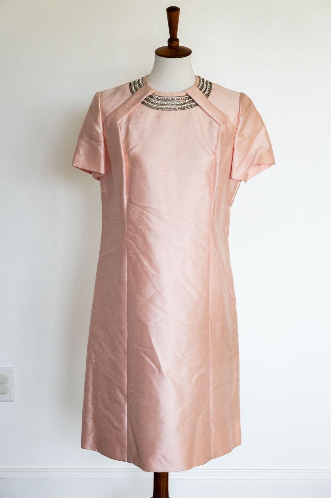 True Vintage 1960s Mary Sachs Pink Silk Dress – Beaded Collar – Size M/L