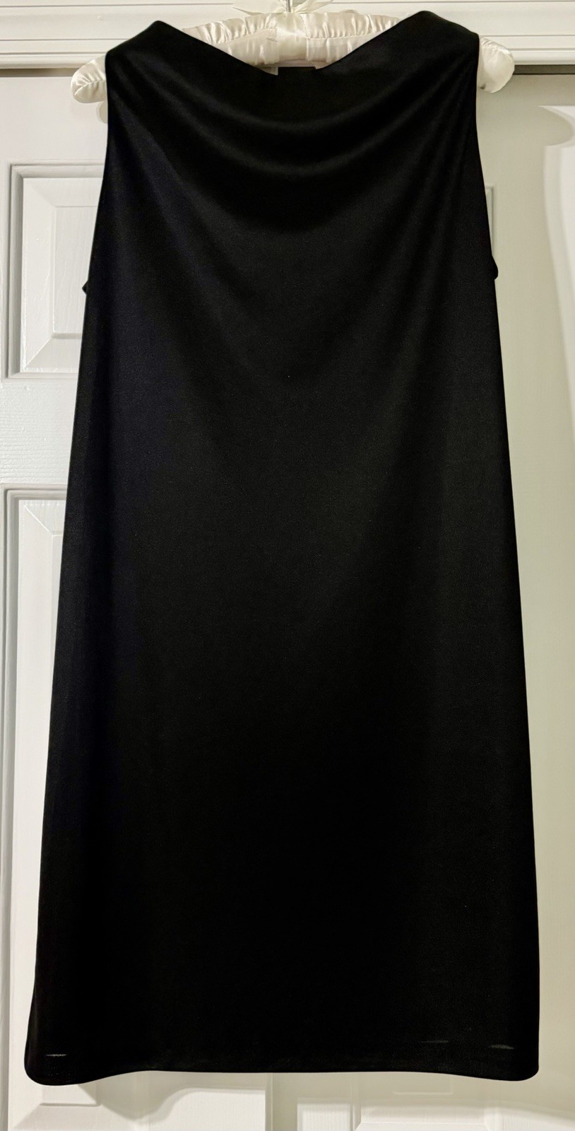 Vintage 1970s Women’s Diamond Run Black Sleeveless Shift Dress