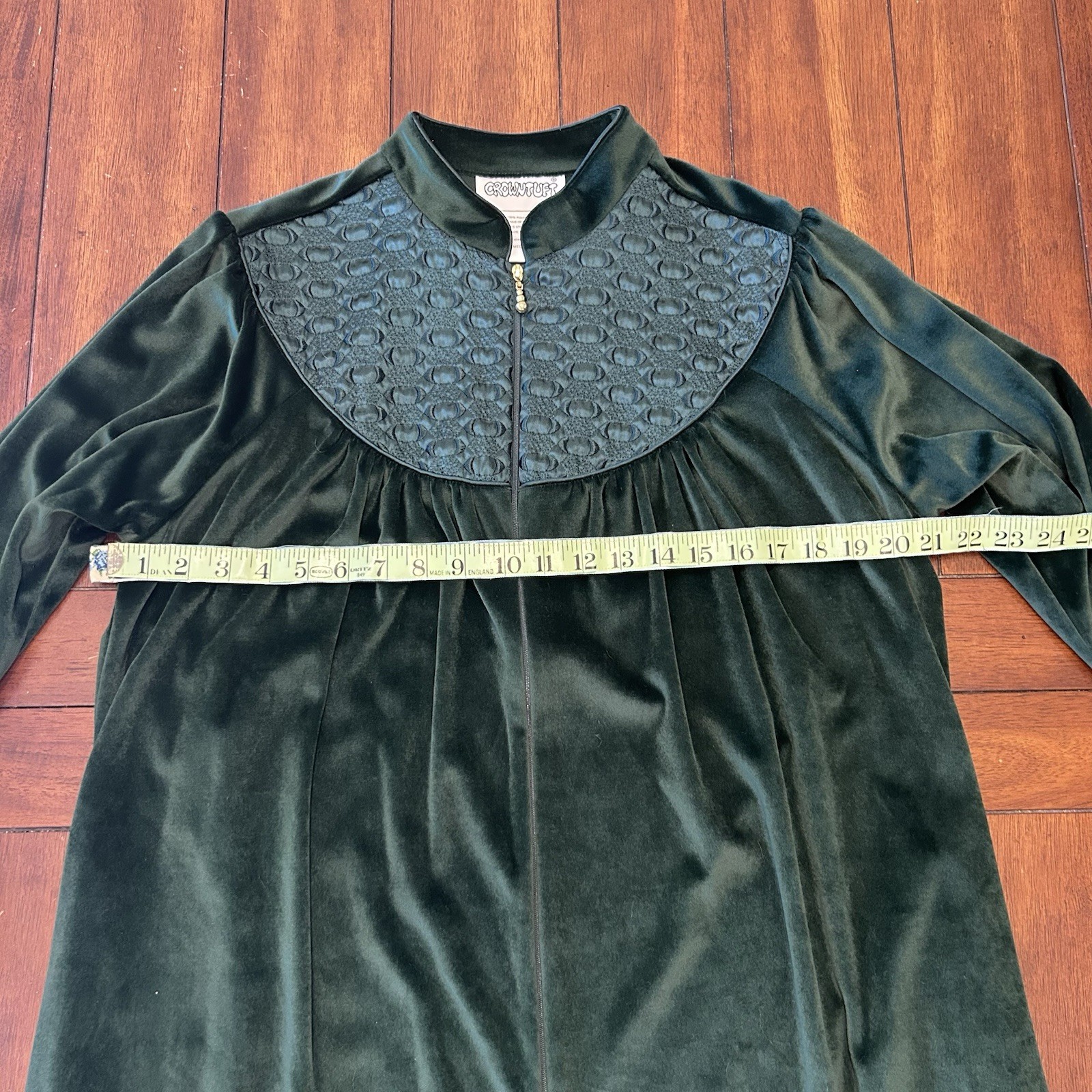 Vintage Crowntuft Zip Front Green Velour Housecoat Robe Pockets Women’s Medium