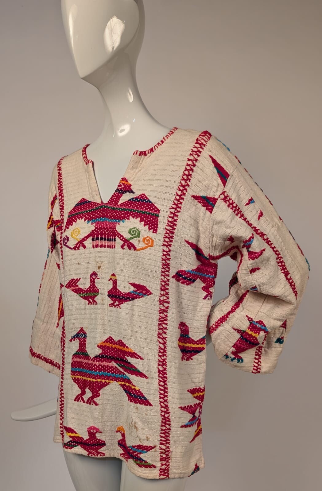 VINTAGE HIPPIE 1970’S COTTON WOVEN ETHNIC TOP W BIRDS