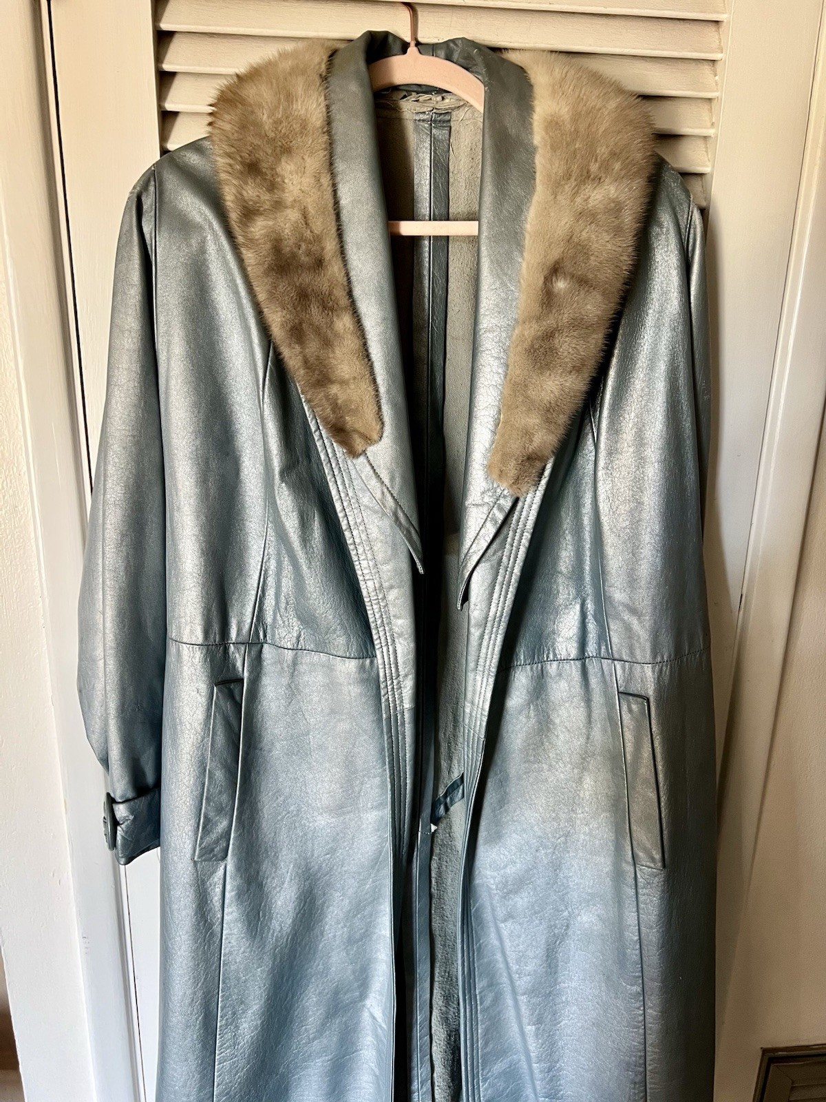 Vintage Shiny Blue Leather Coat w/ Fur Collar – No Lining or Brand, Still Sweet