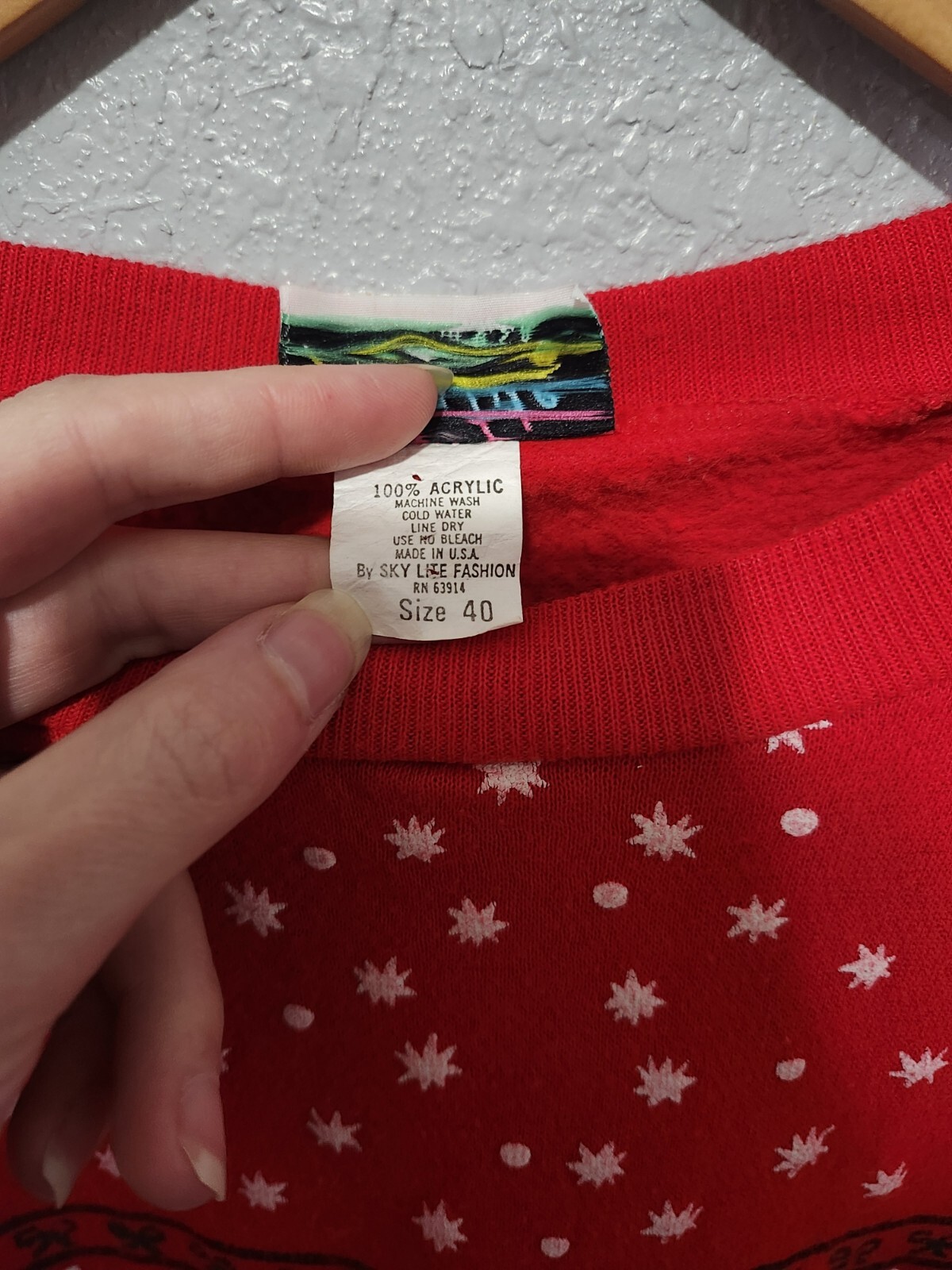 Vintage Sky Lite 80s Red Teddy Bear Christmas Crewneck Sweater Glitter Large USA