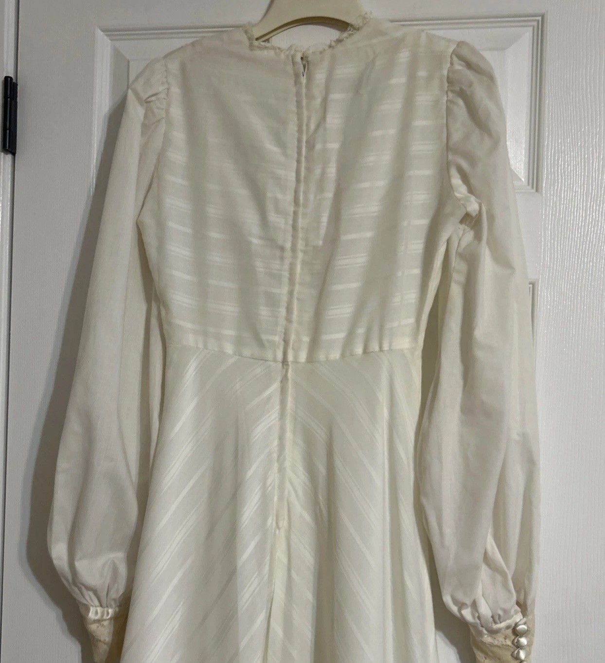 Vintage 1960’s /70’s Joseph Magnin Boho Hippie Prairie Dress Lace Trim Ivory